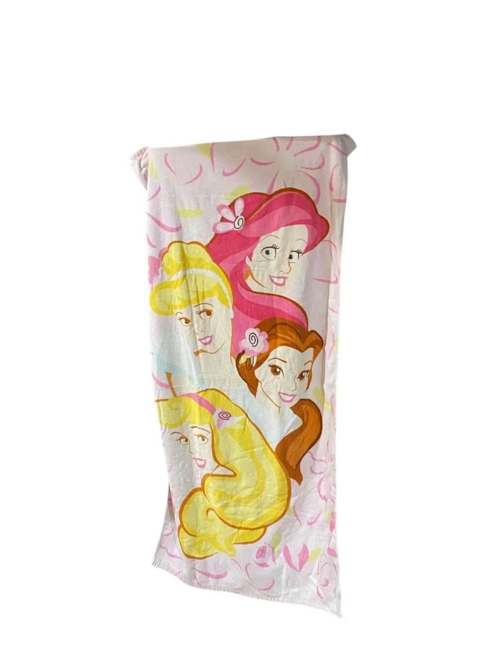 VTG Disney store, Aurora Belle, Cinderella Ariel cotton beach towel 30 x 60